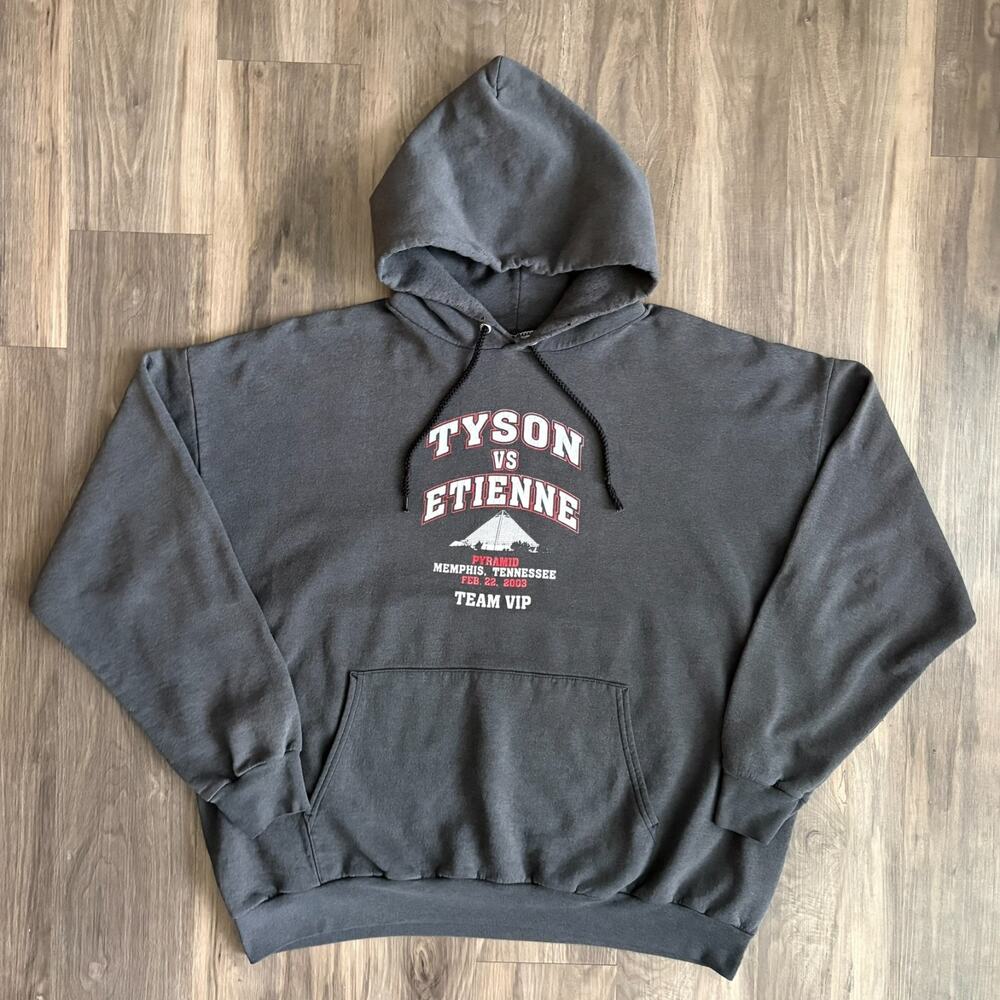 Vintage Mike Tyson vs Clifford Etienne Pullover Hoodie 2003 Men's Size 2XL FADED